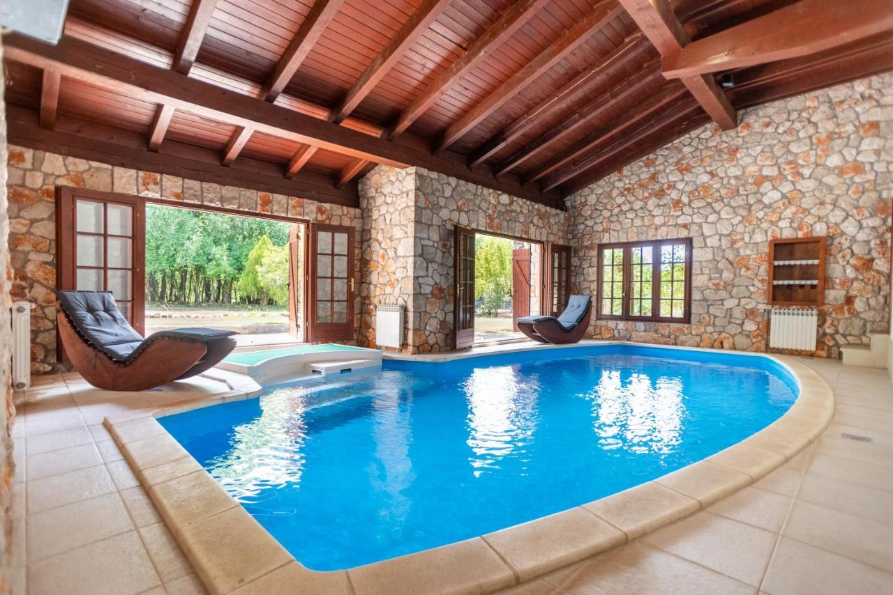 Villa Amalia Siroki Brijeg ภายนอก รูปภาพ