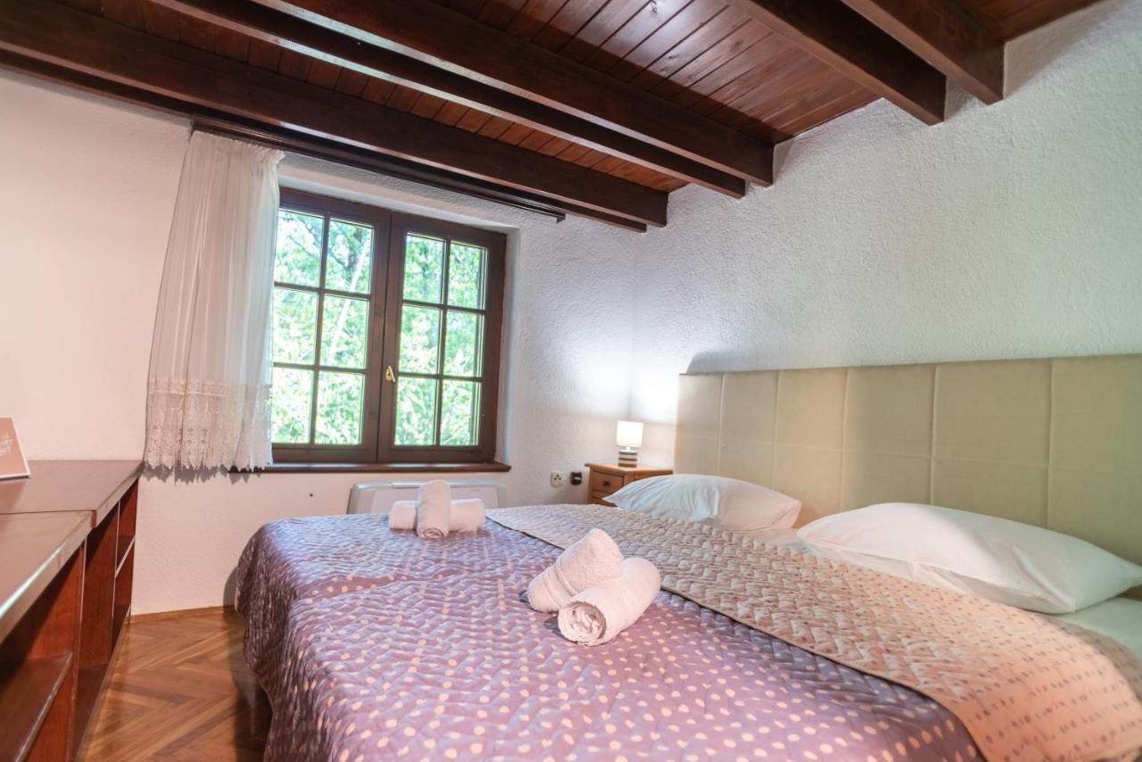 Villa Amalia Siroki Brijeg ภายนอก รูปภาพ